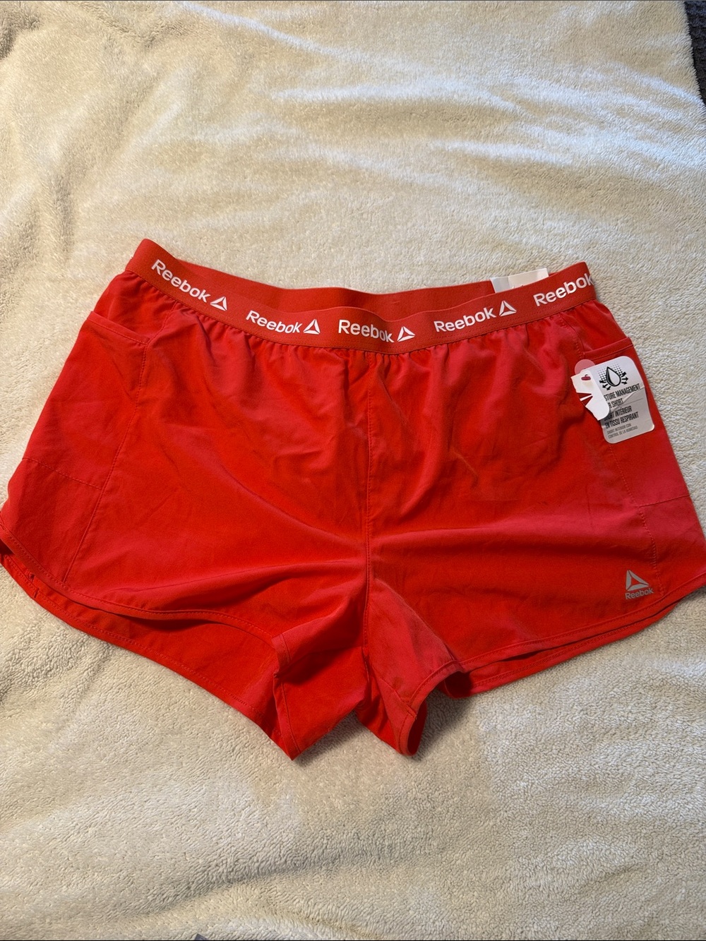 NWT Reebok Relaxed Shorts